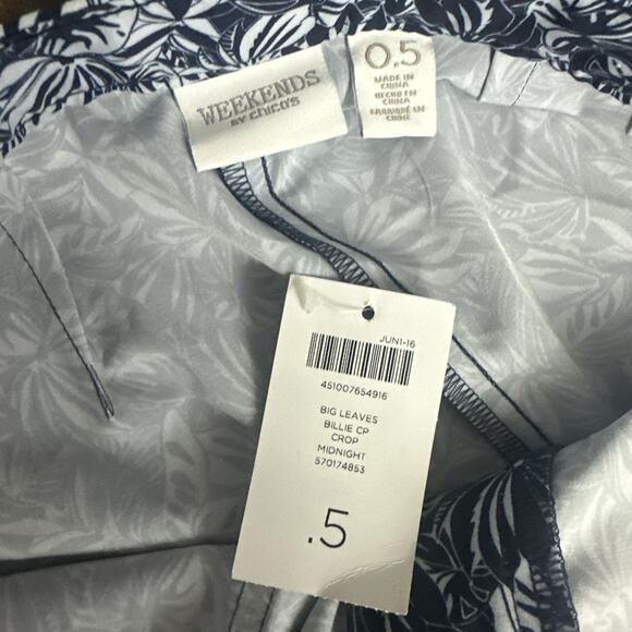 Weekends By Chicos Big Leaves Billie Crop Pants Women's 0.5 - Picture 3 of 5